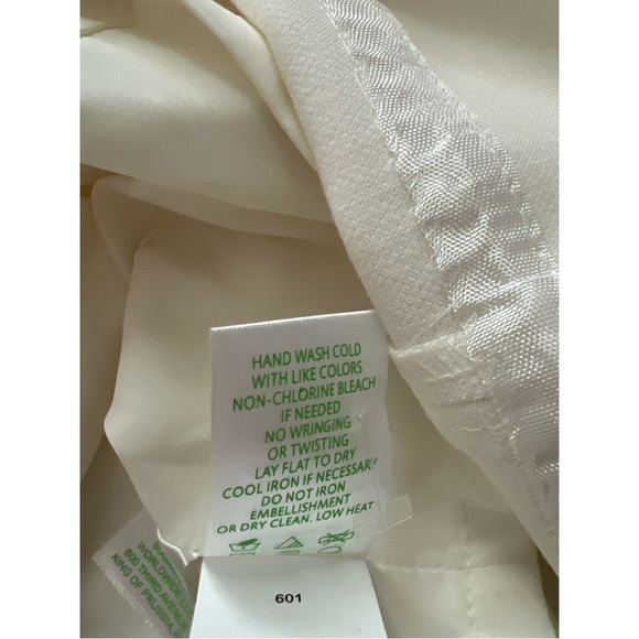 Lilly Pulitzer Ivory Dress, Size 2 - Picture 9 of 9